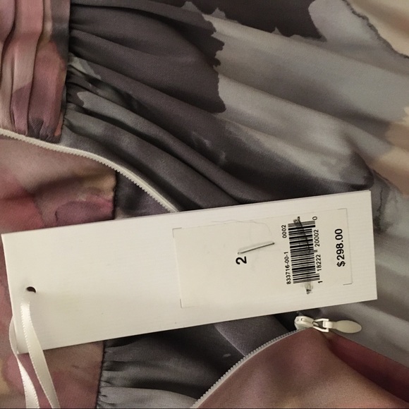 NWT BANANA REPUBLIC MONOGRAM SILK PRINT GOWN - Picture 5 of 6